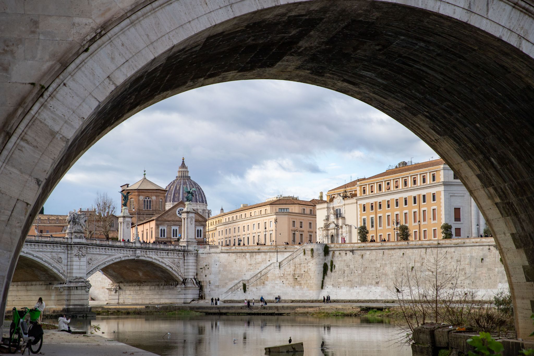 rome, in motion